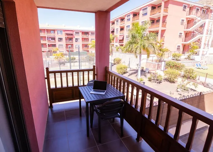 Ninel Tenerife Apartament *